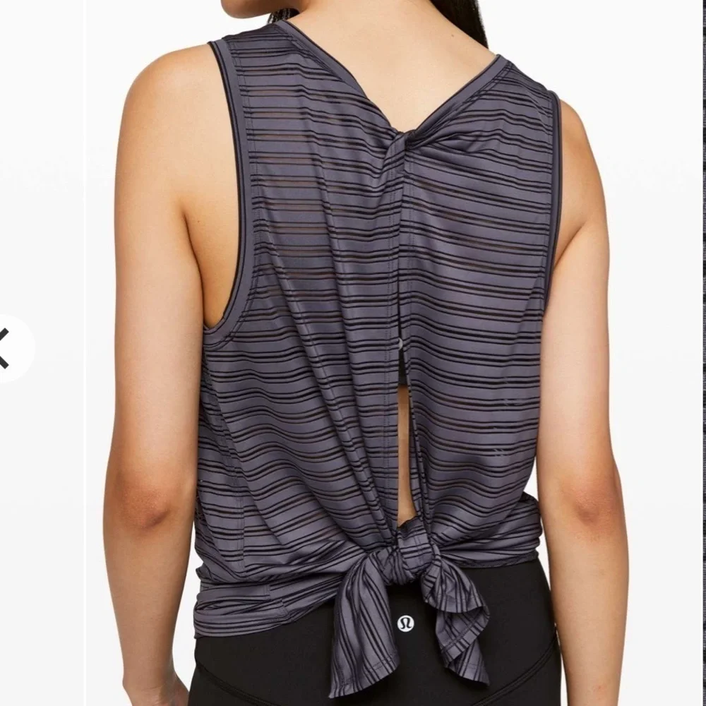 Lululemon Moonwalk Meet Halfway Tank *Striped